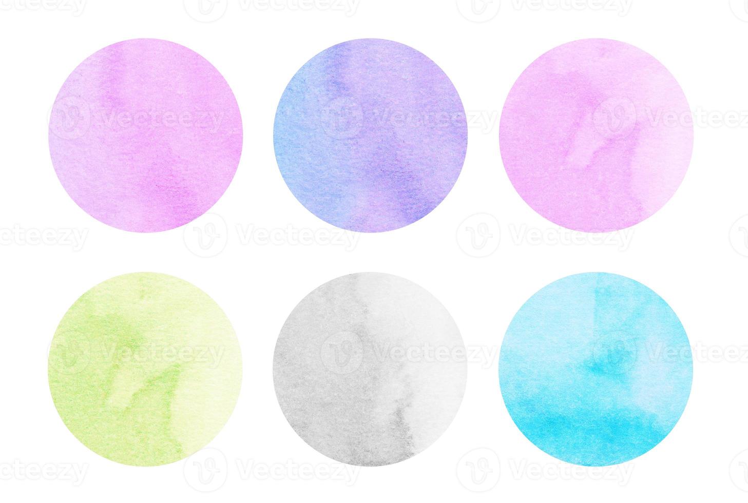 pastel colorida aguarela círculos definir. luz rosa, roxo, azul, amarelo, cinzento cores abstrato volta geométrico formas em branco fundo. aquarelle manchas em papel textura. modelo para seu Projeto. foto