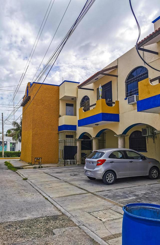 playa del carmen quintana roo méxico 2021 estrada de rua típica e paisagem urbana de playa del carmen méxico. foto