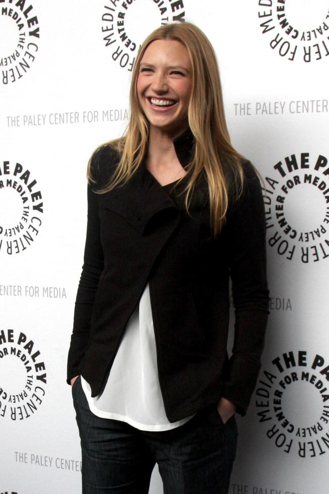 anna torcer A chegar às a franja paleyfest09 evento em abril 23 2009 às a luz do arco teatros dentro los angeles califórnia2009 foto