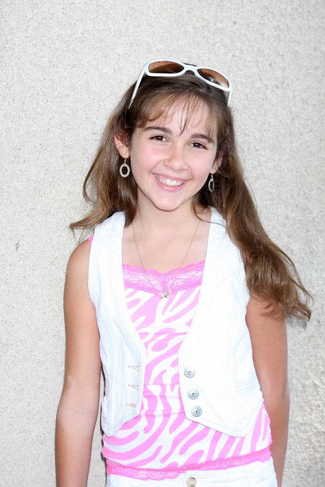 haley pullos A chegar às a geral hospital ventilador clube almoço às a airtel praça hotel dentro furgão nuys ca em Julho 18 2009 2008 foto