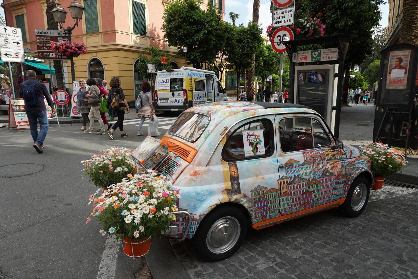 genoa, itália - 5 de maio de 2018 - retorno da euroflora a genoa no cenário único dos parques nervi foto