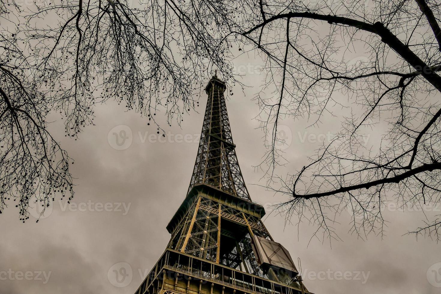 a torre eiffel em paris, frança foto