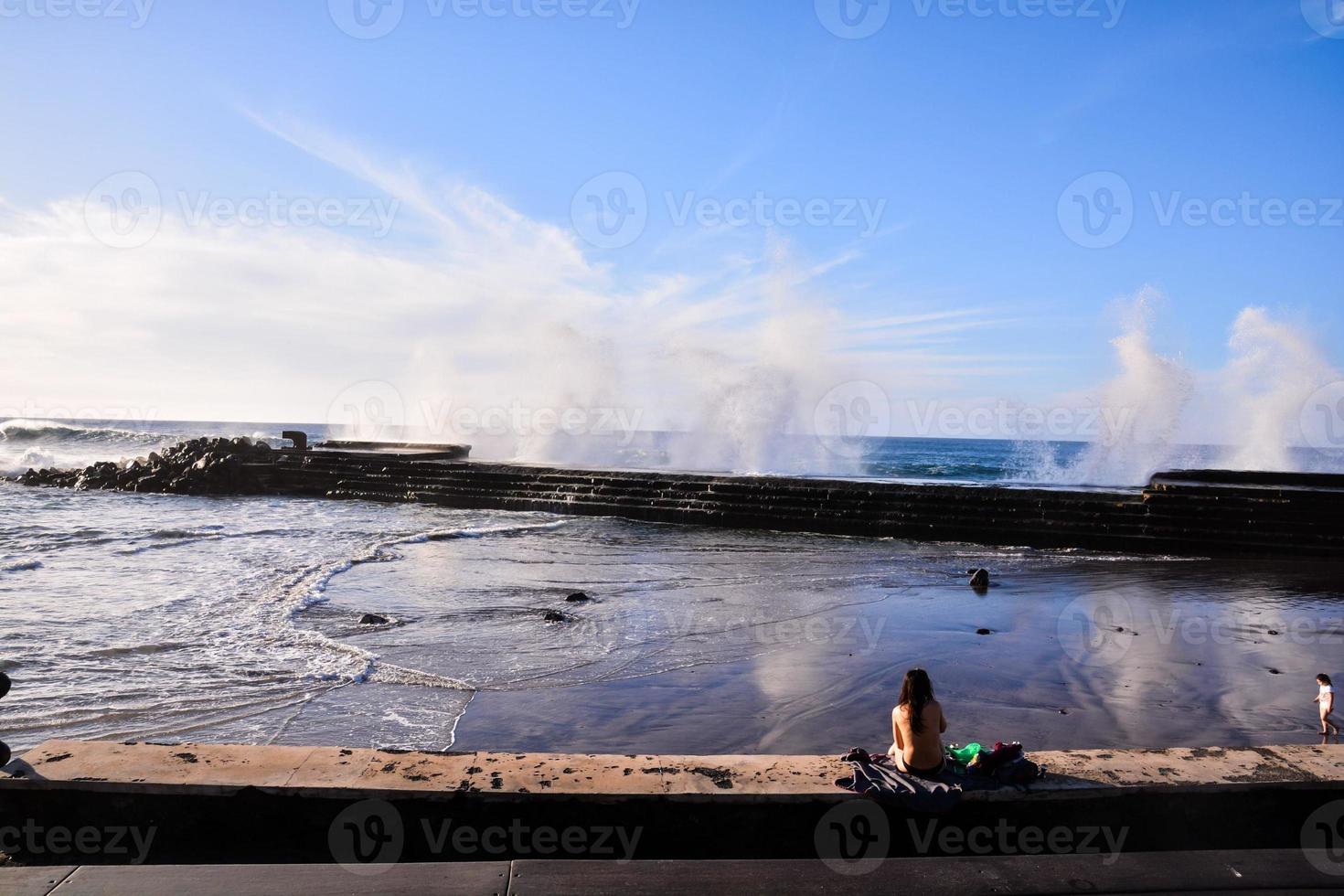 enormes ondas do mar foto