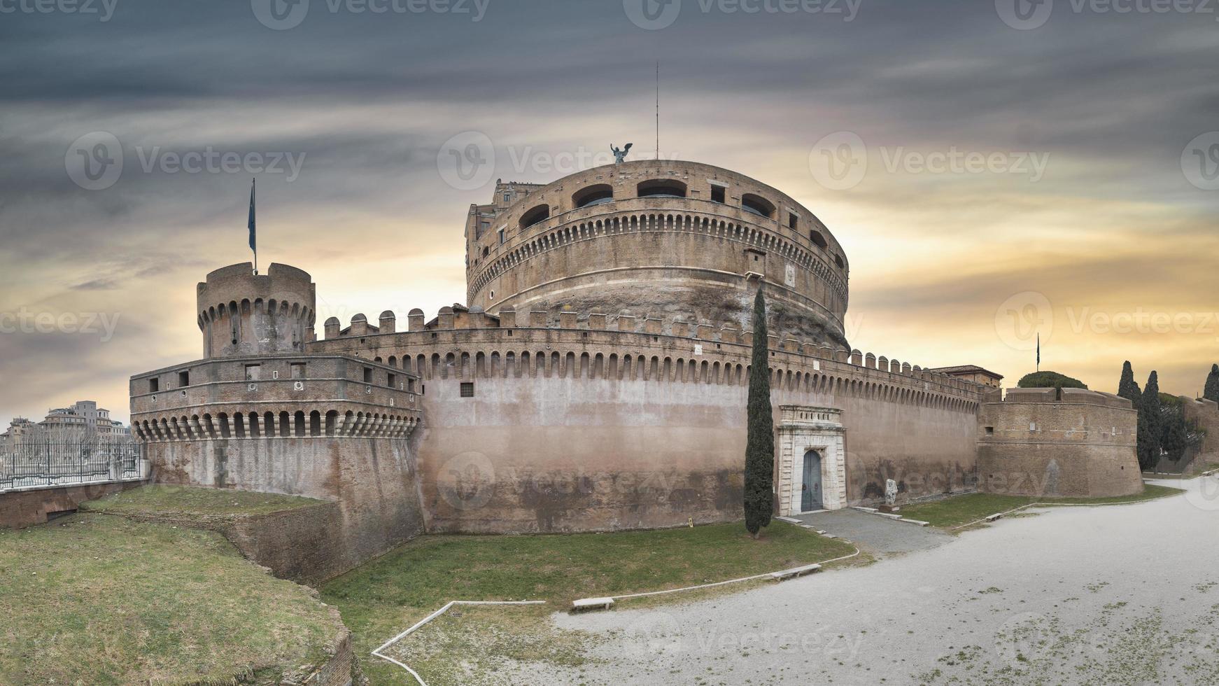 castel santo Ângelo dentro Roma com digitalmente adicionado céu foto