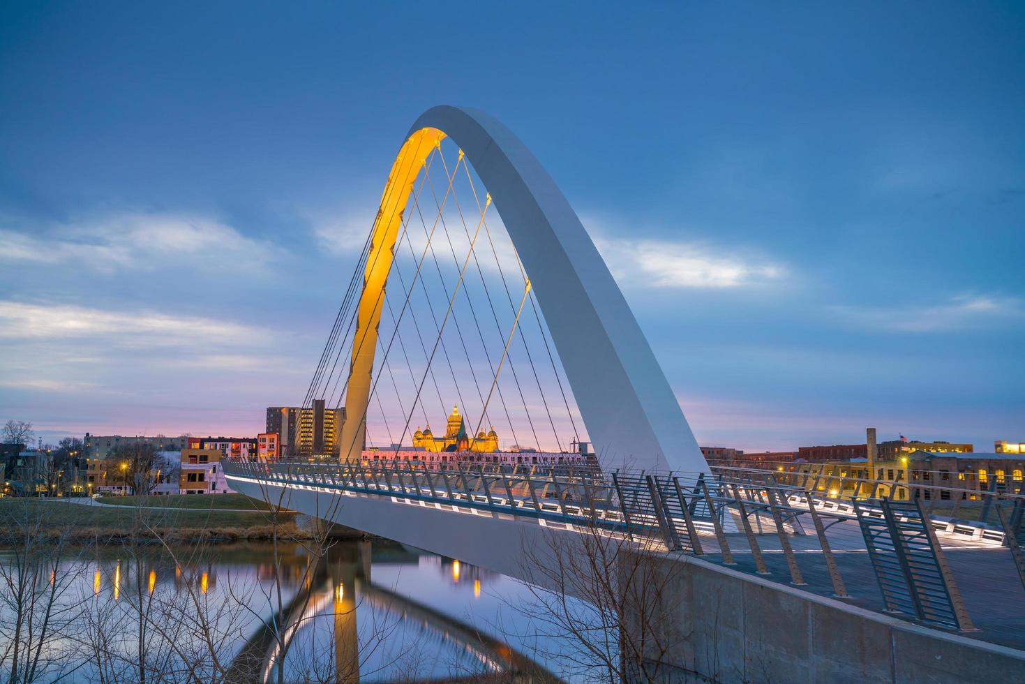 des Moines iowa skyline nos eua foto