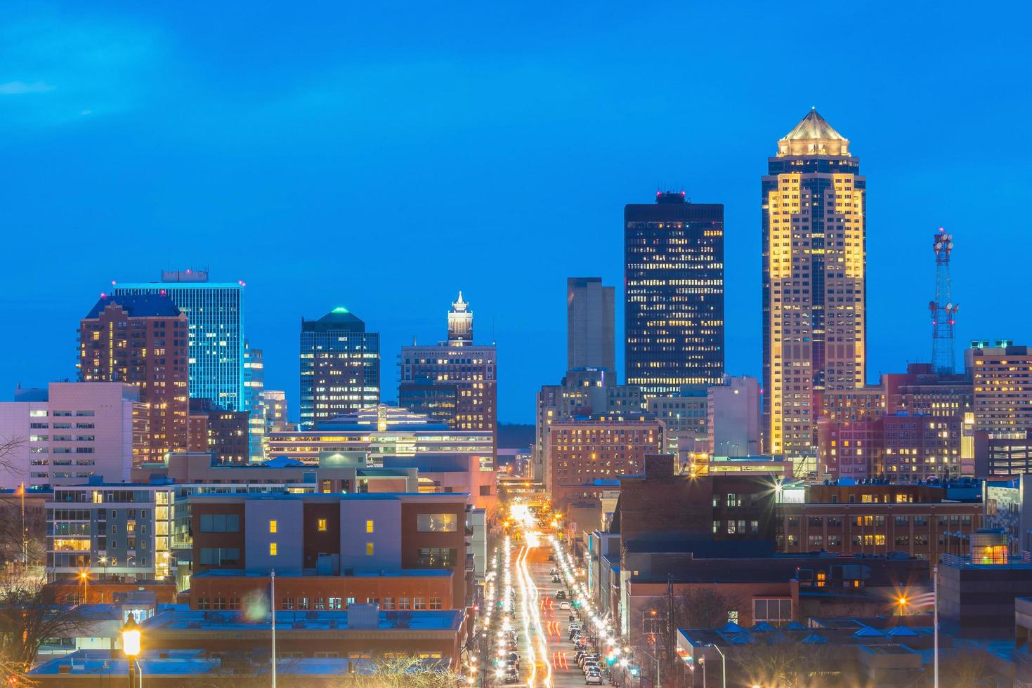 des Moines iowa skyline nos eua foto