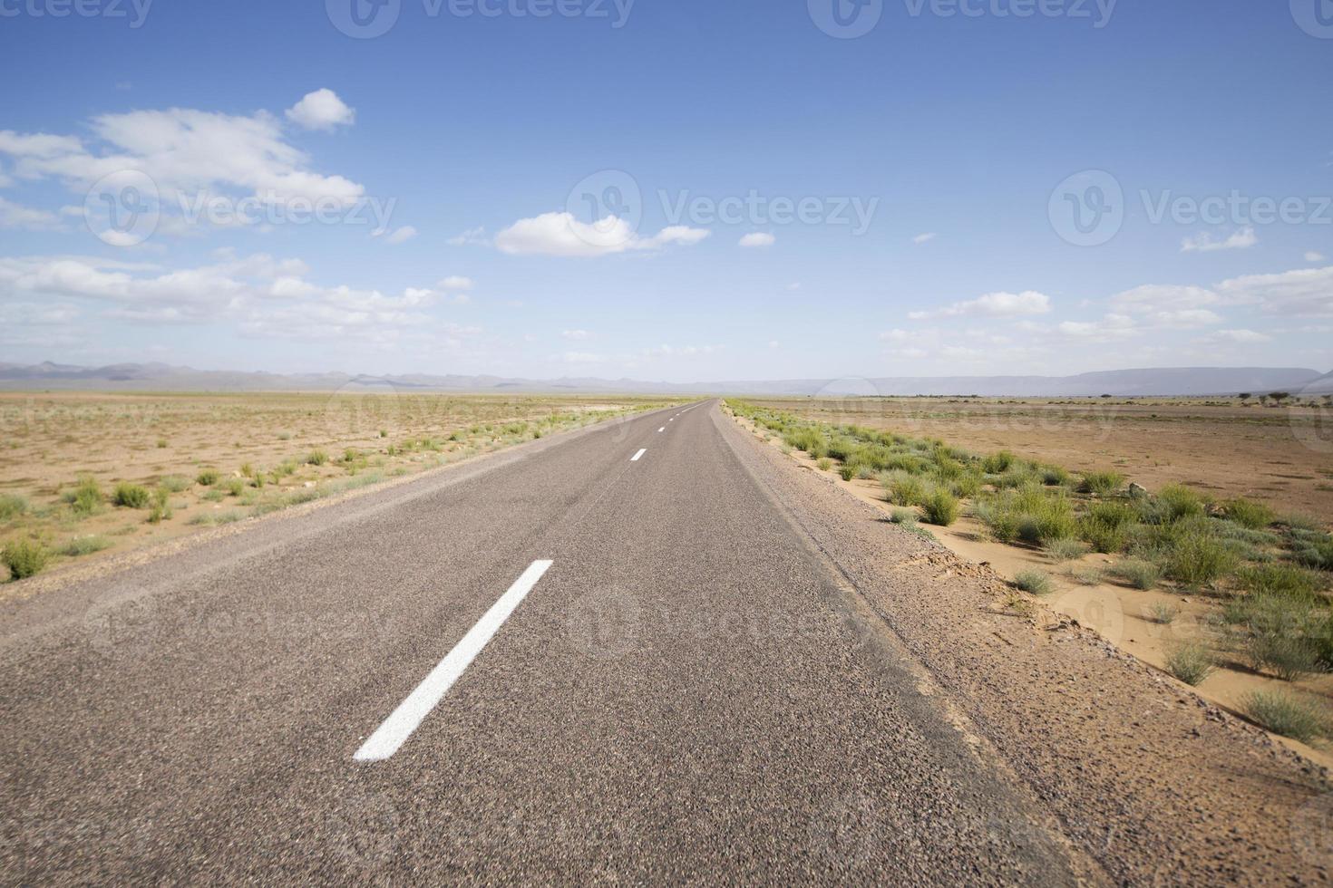 esvaziar montanha estrada, Marrocos foto