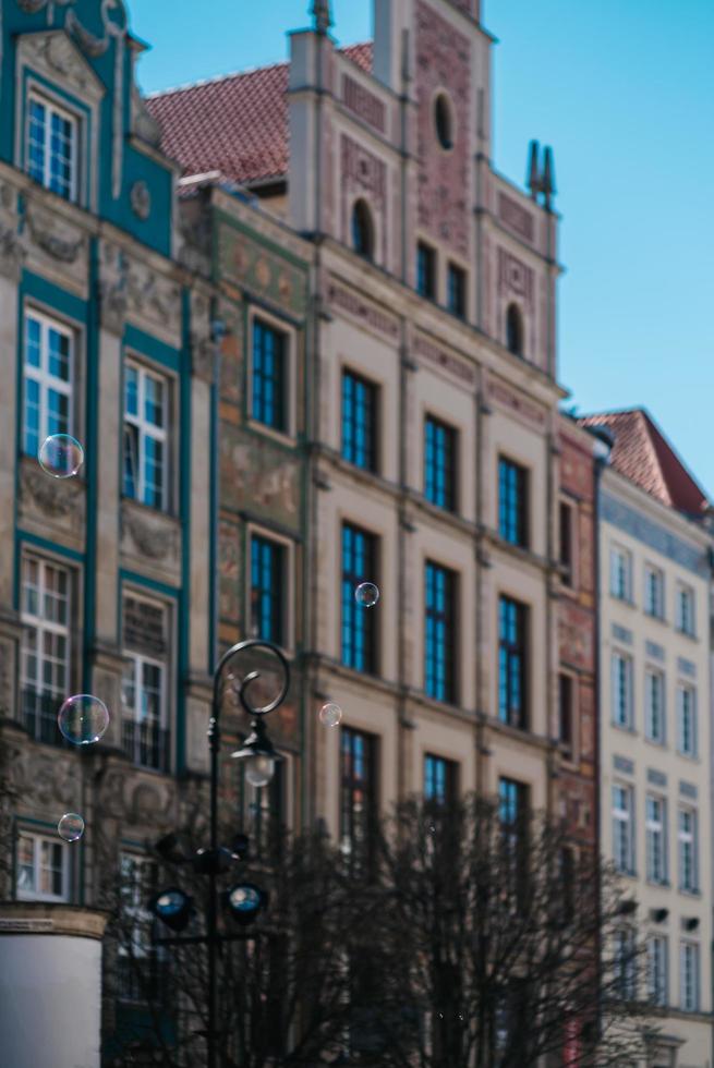 gdansk, polônia 2017- edifícios e elementos arquitetônicos parte histórica de gdansk, polônia foto