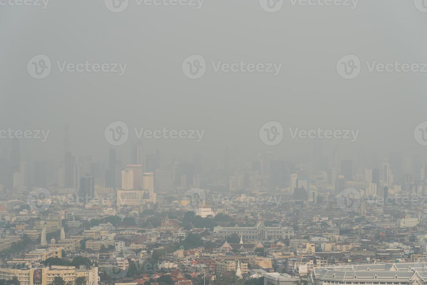 ar poluição e PM 2,5 acima perigoso nível dentro Bangkok Tailândia foto