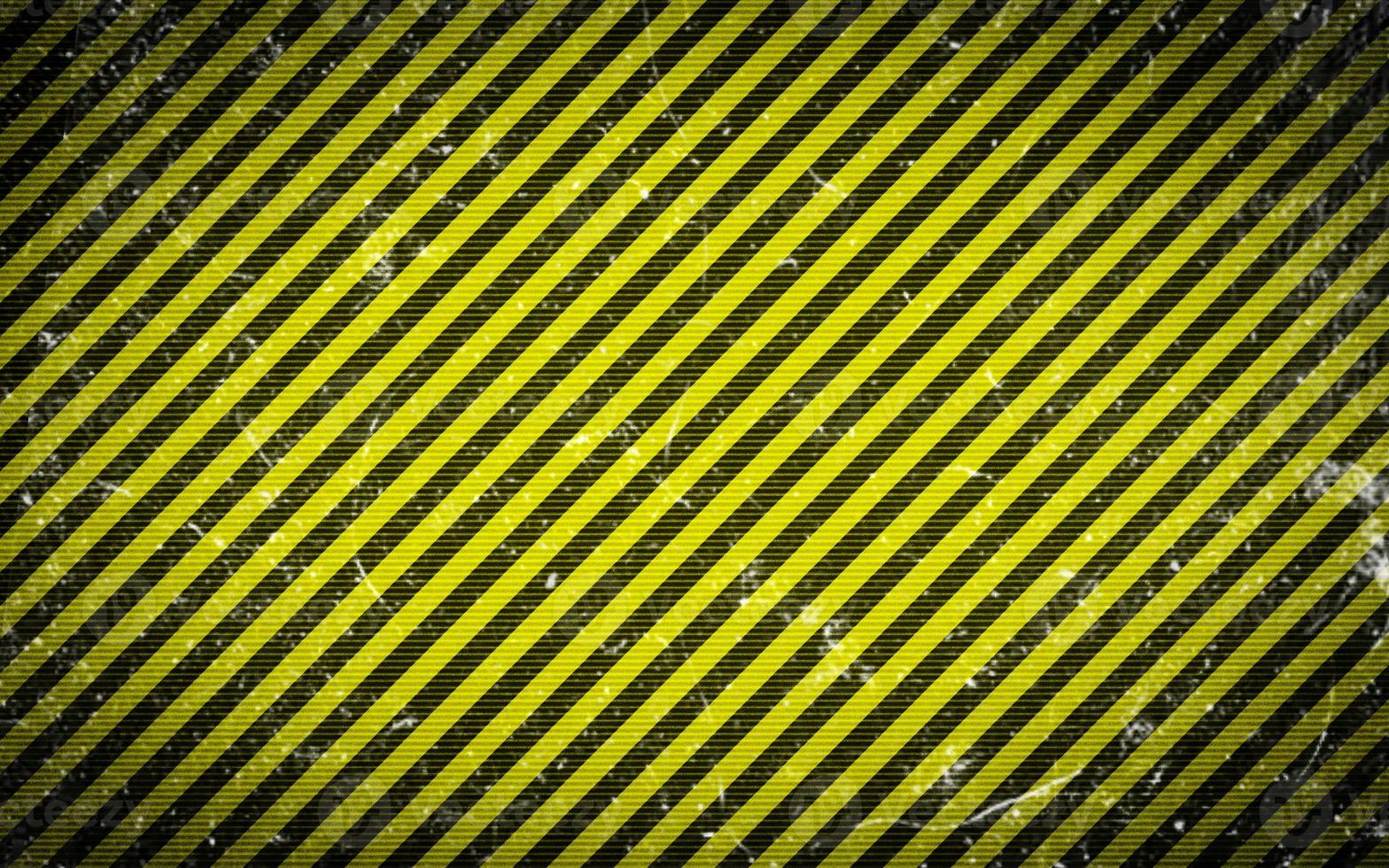 velho e clássico popular diagonal amarelo e Oliva verde padronizar listra fundo com branco poeira efeito. retro e vintage Projeto conceito. adequado para poster, folheto, folheto, pano de fundo, cartão, etc. foto