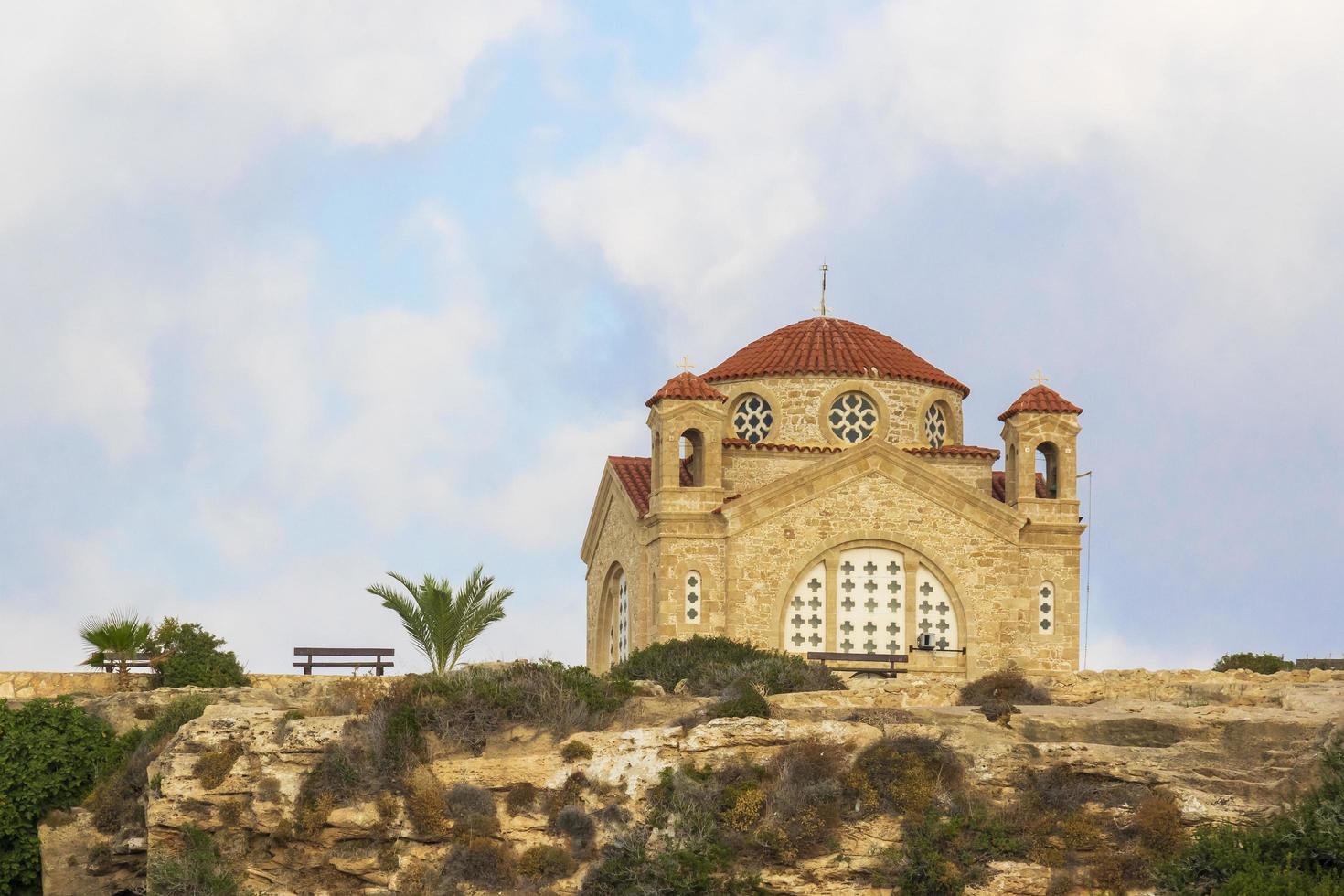 igreja de agios georgios em peyia perto de paphos, chipre foto