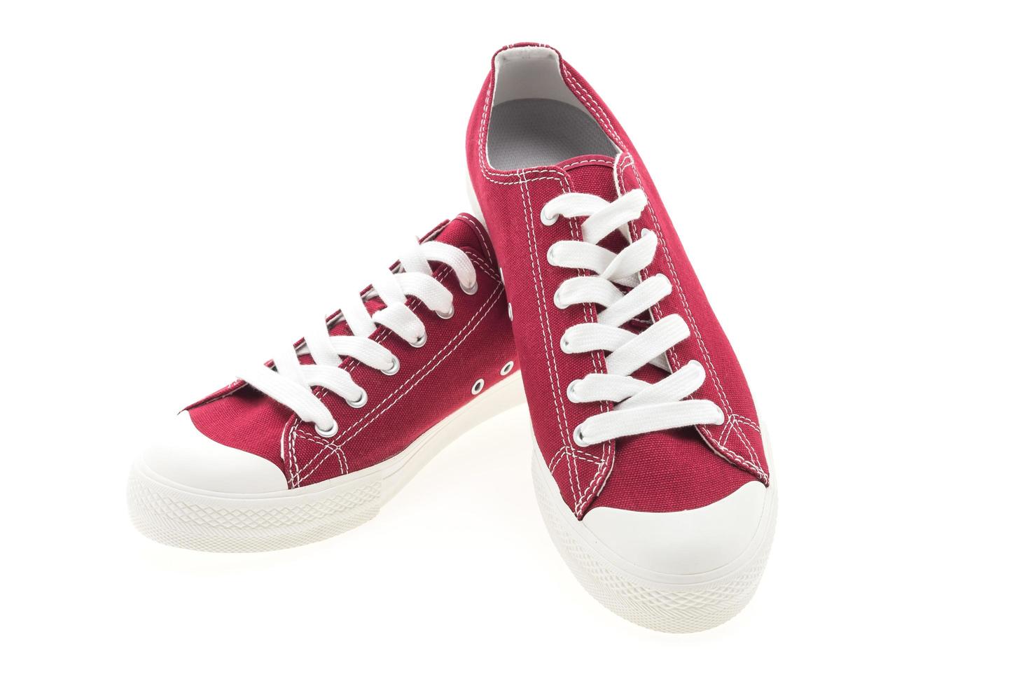 sapatos vermelhos em fundo branco foto