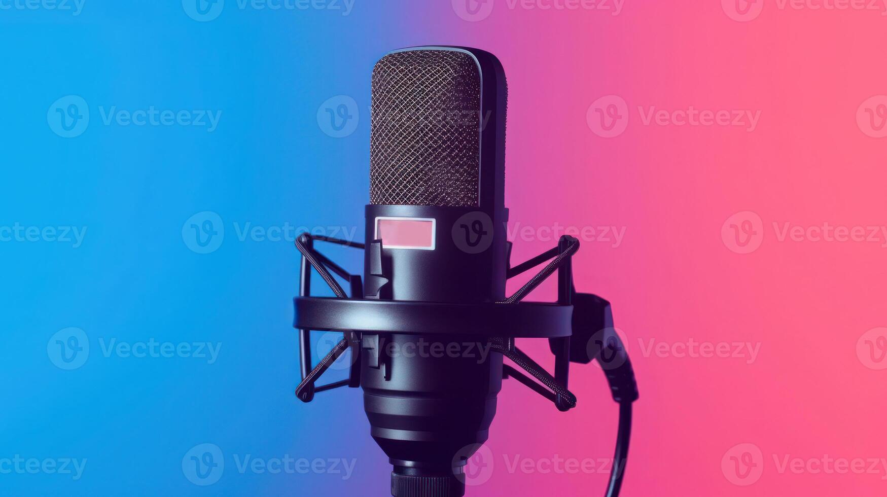 estúdio podcast microfone em gradiente néon fundo foto