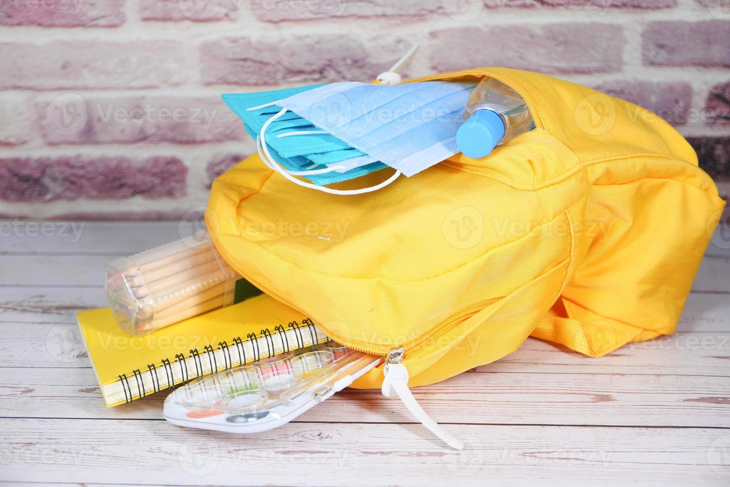 bolsa de escola de estudante foto