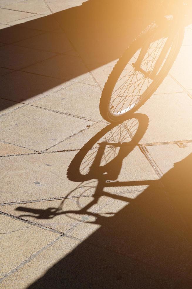 silhueta sombra de bicicleta, meio de transporte de bicicleta foto