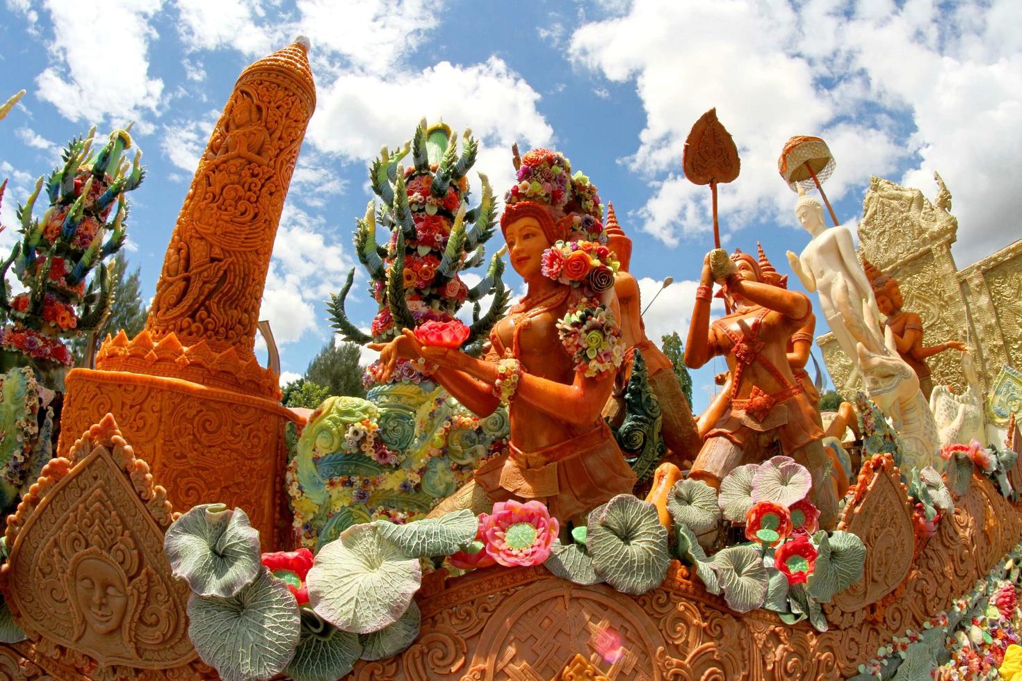 festival de cera de vela em ubon ratchathani, tailândia foto