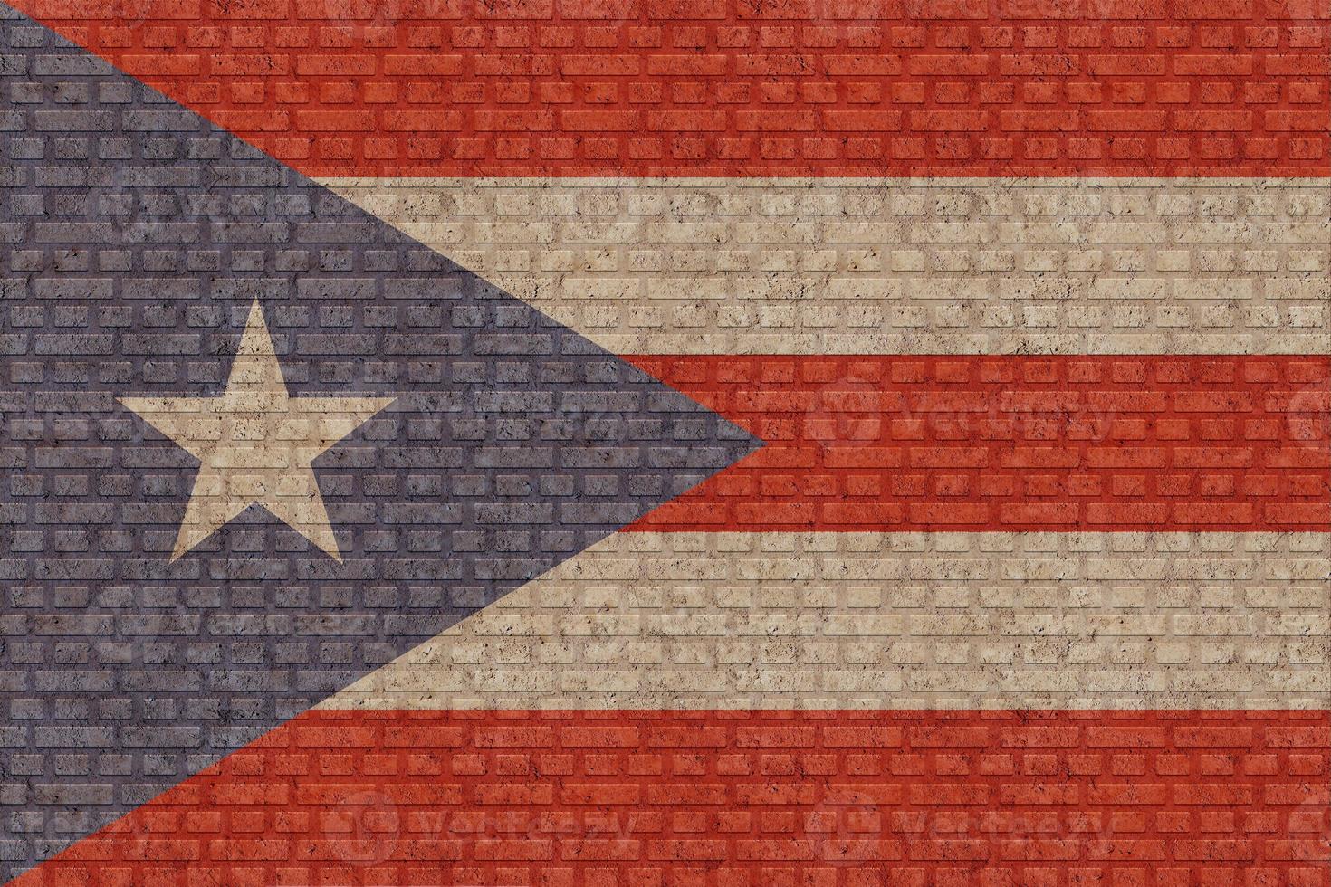 3d bandeira do porto rico em tijolo parede foto