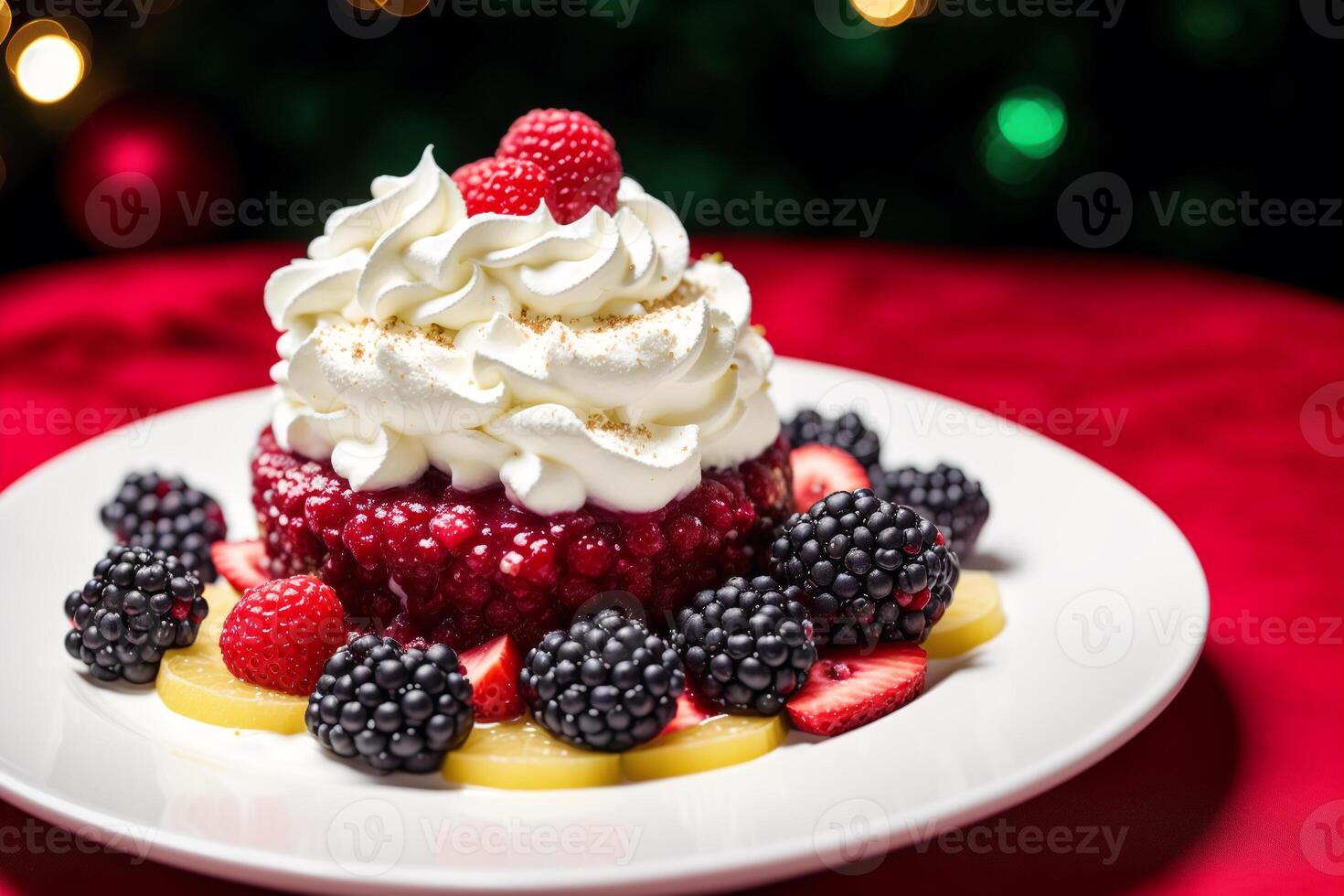 Natal bolo com açoitado creme e fresco bagas em uma de madeira mesa. delicioso pudim com framboesa molho. generativo ai foto