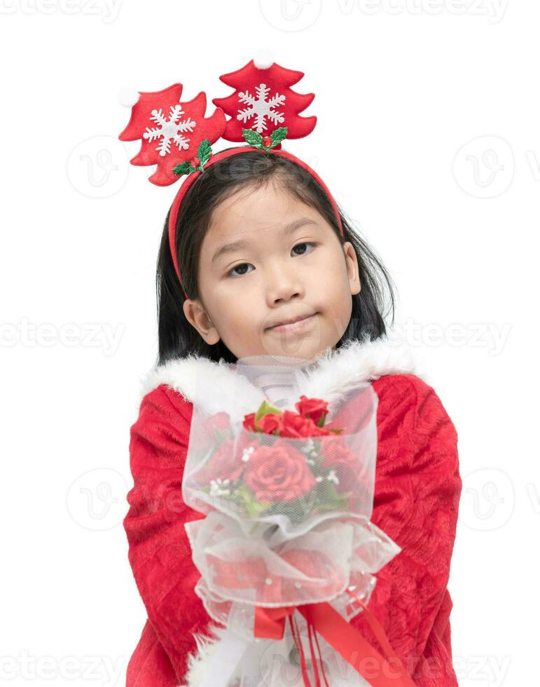 fofa menina dentro santa claus terno segurando rosa ramalhete foto