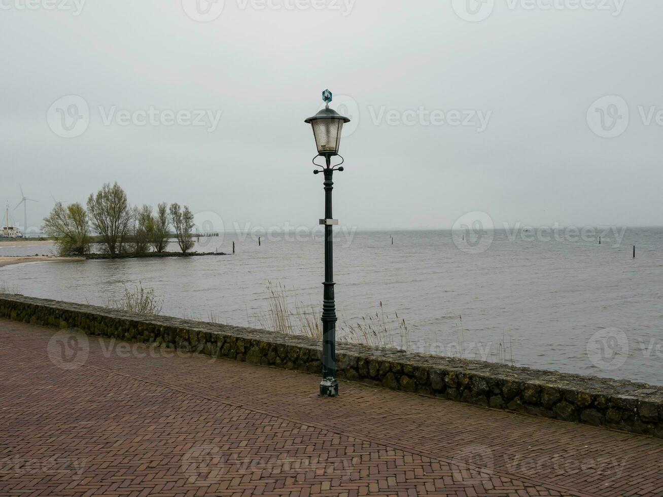 a cidade do urk dentro a Países Baixos foto