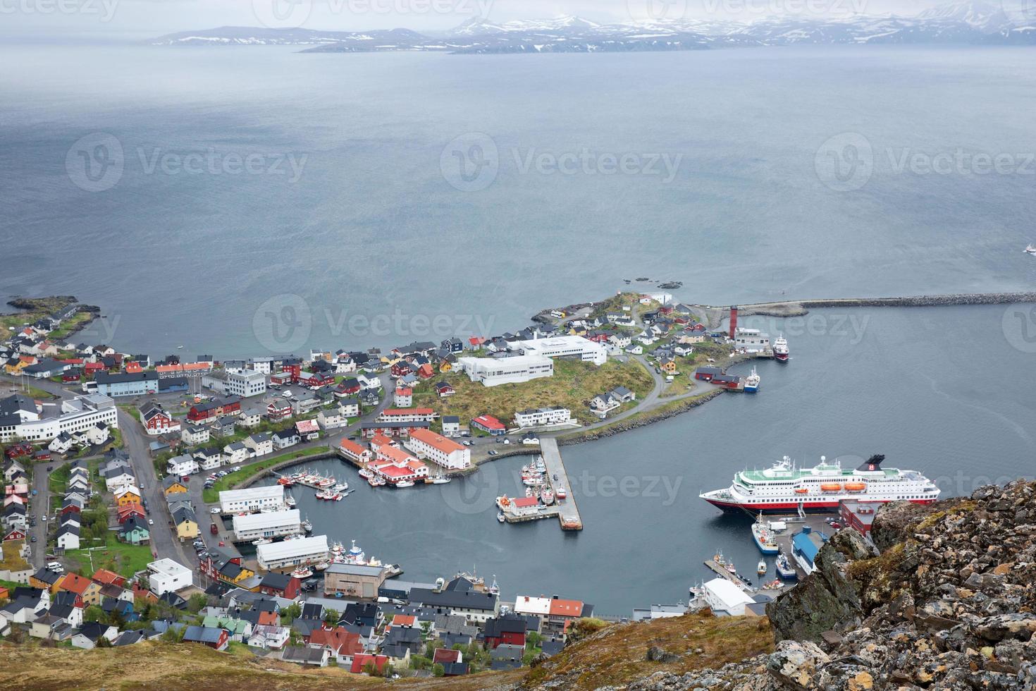 cultura e vida na cidade mais ao norte de honningswag, na noruega foto