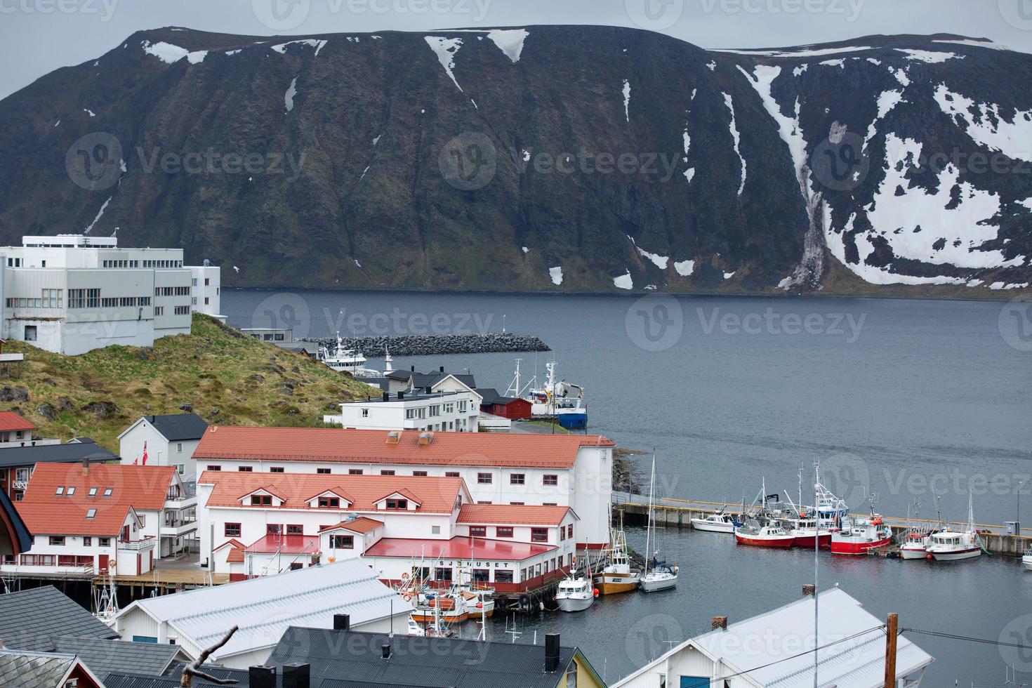 cultura e vida na cidade mais ao norte de honningswag, na noruega foto