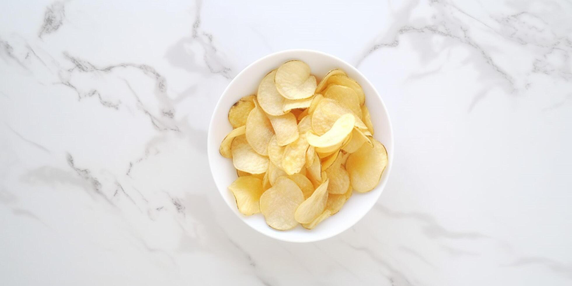 delicioso batata salgadinhos dentro uma profundo branco prato ai gerado foto