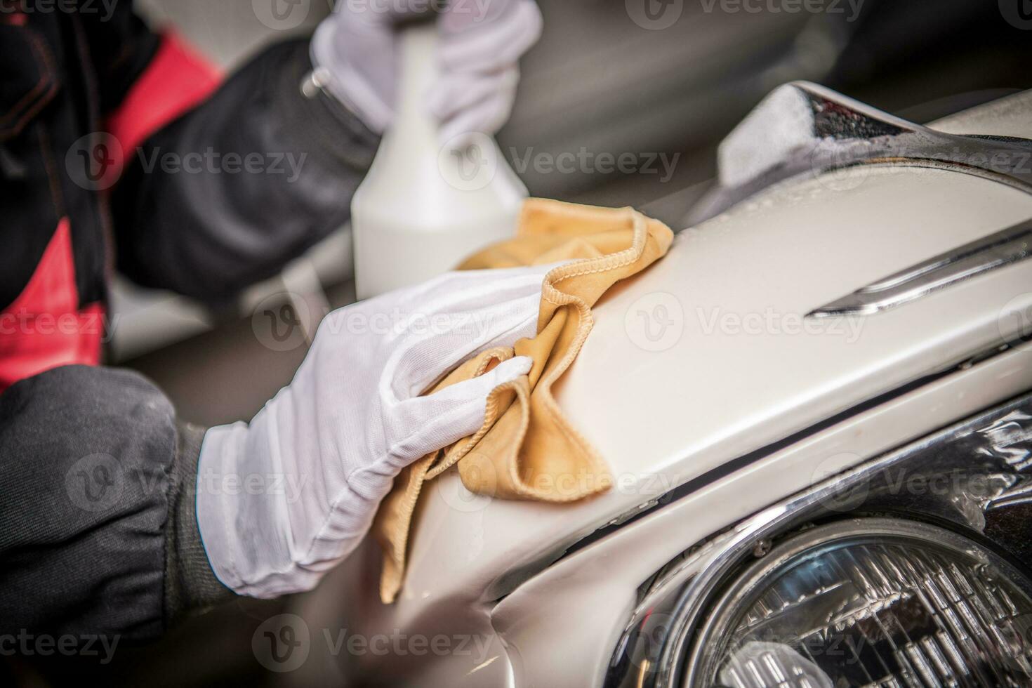 manutenção do uma vintage colecionador carro foto