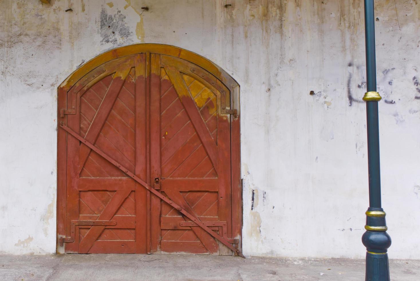 porta de madeira vintage foto