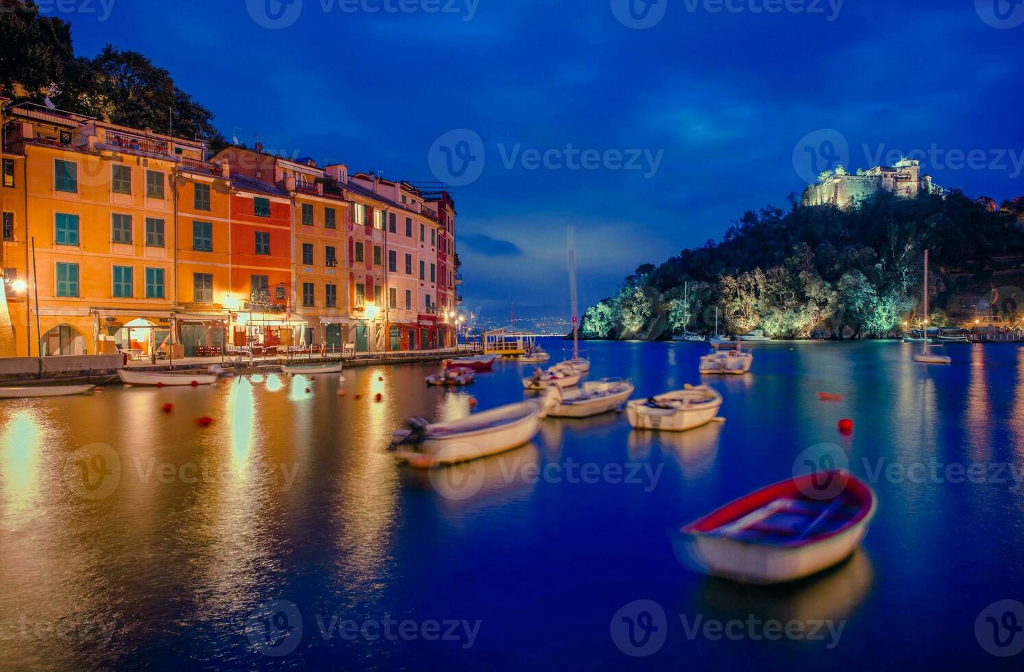 Portofino e castello Castanho foto