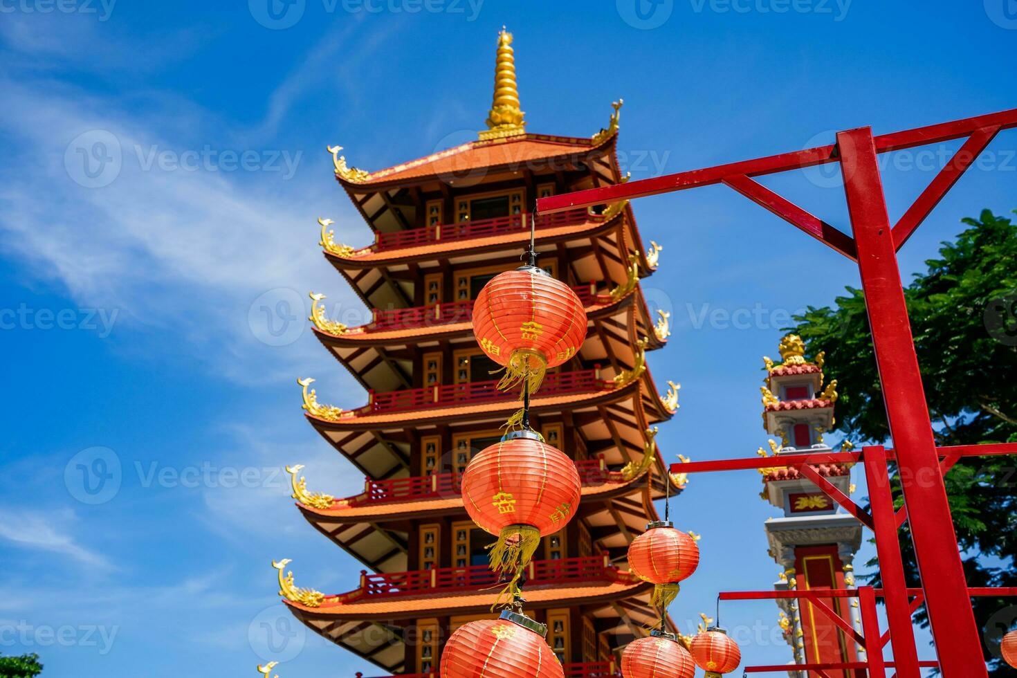 lindo arquitetura do bastão nha pagode dentro bao loc cidade foto