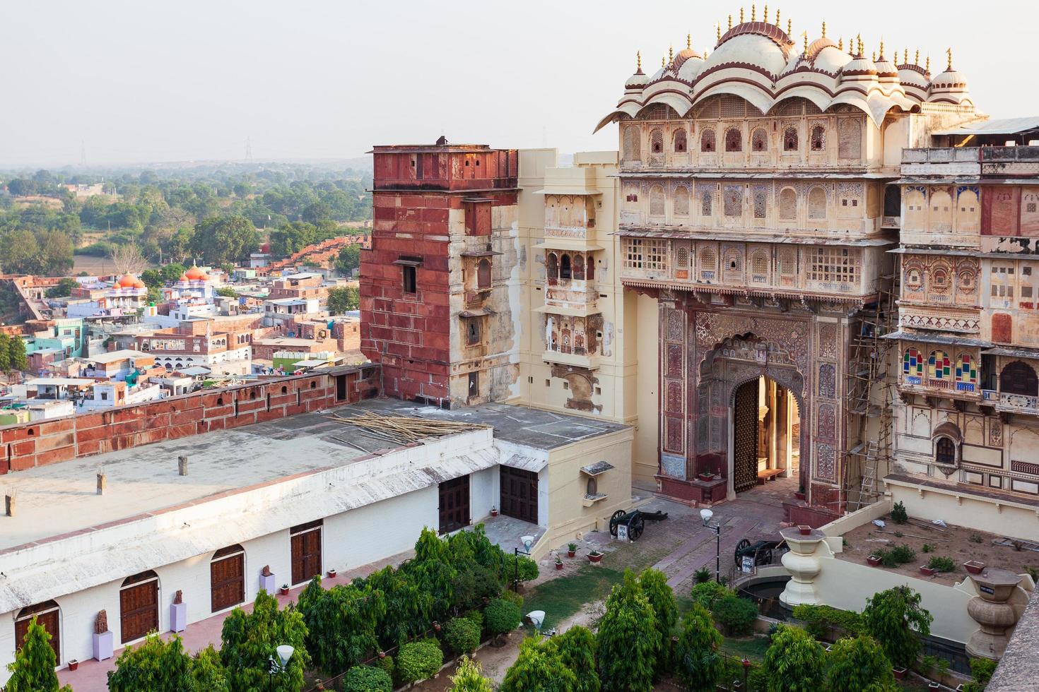 palácio da cidade karauli rajasthan índia foto