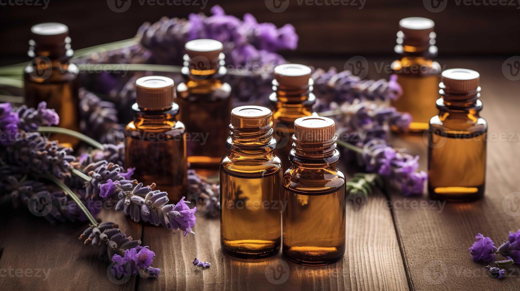 essencial óleos com lavanda flores em de madeira mesa foto