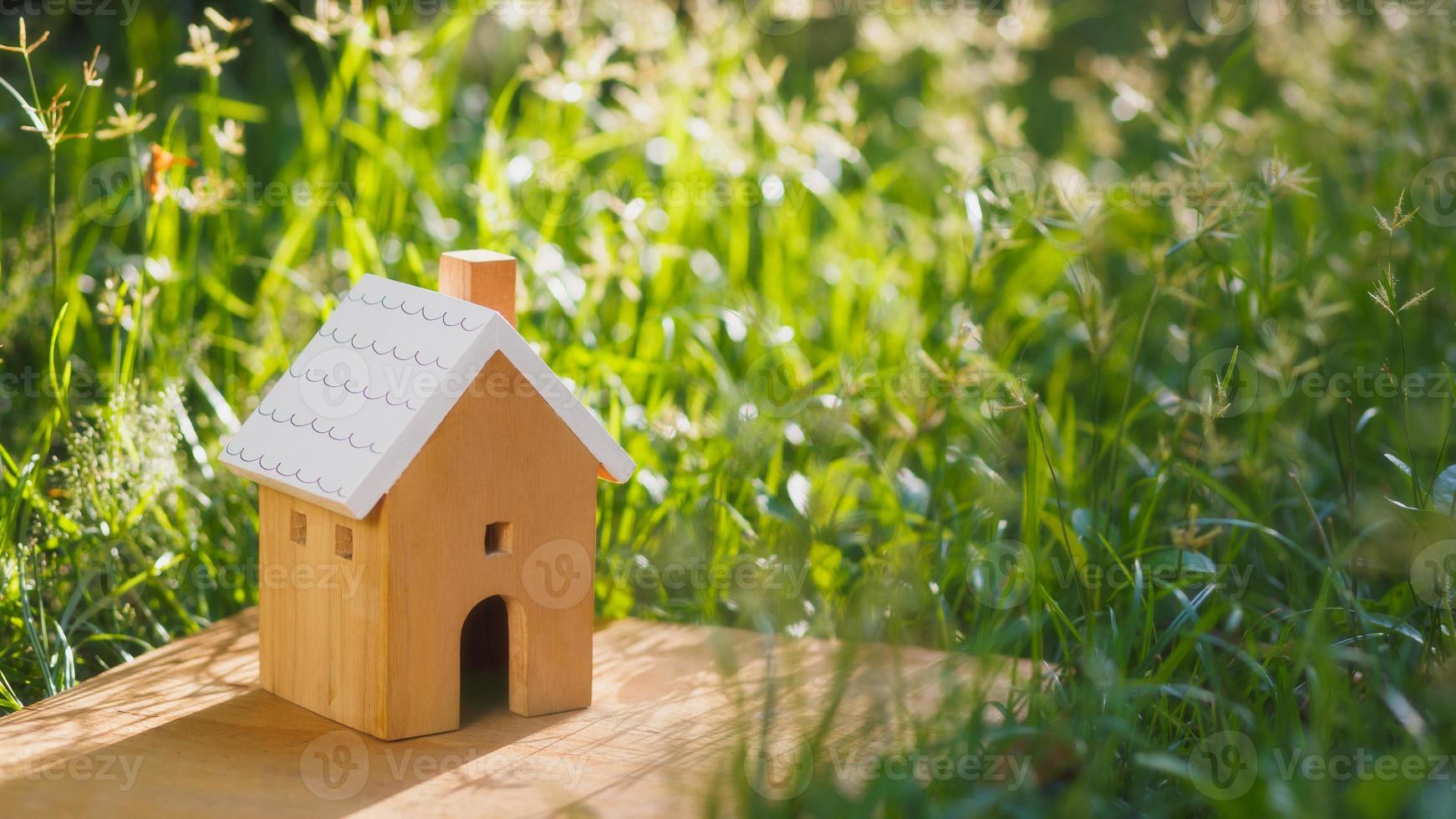 modelo de casa de madeira foto