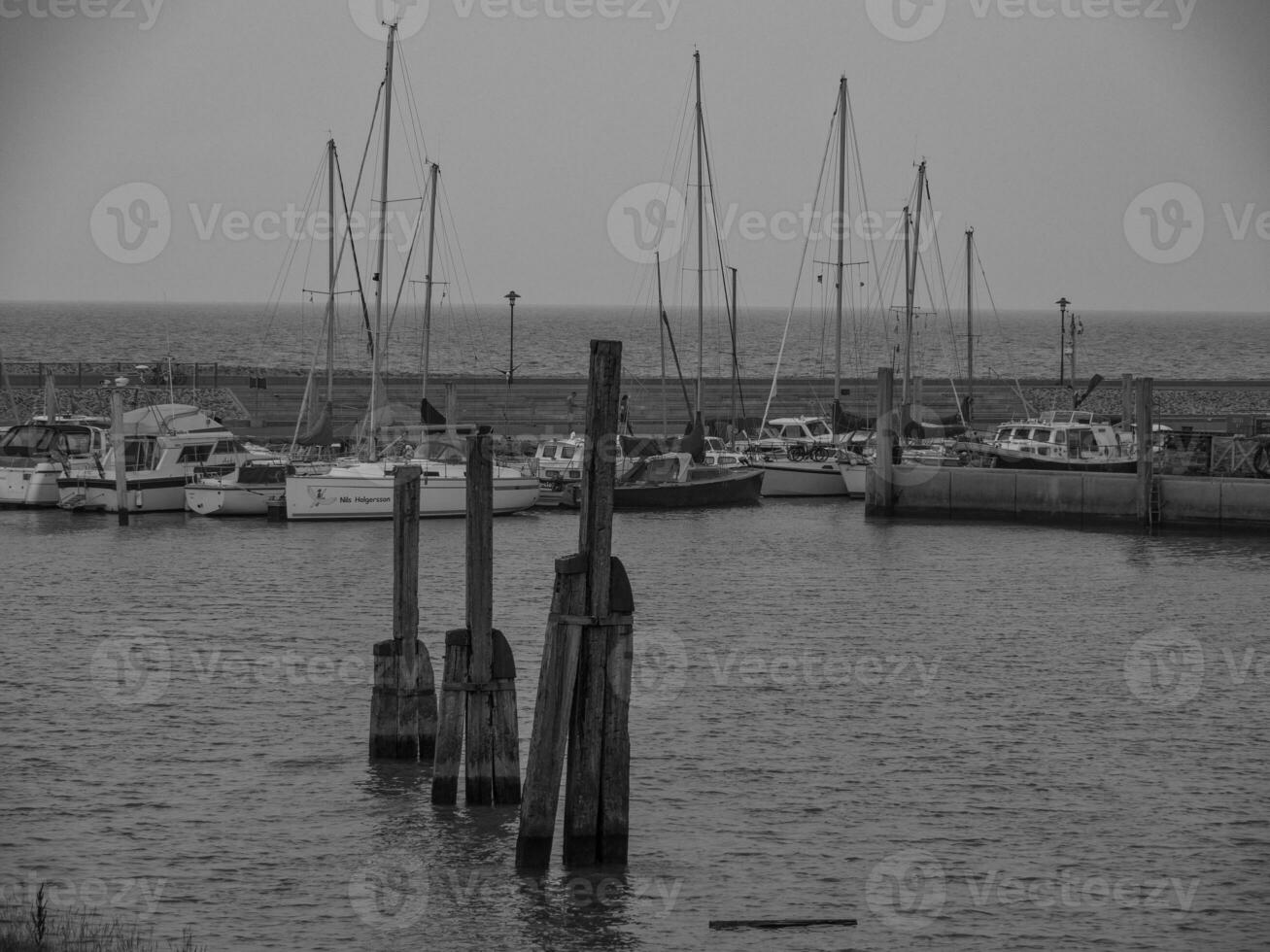 o porto de neuharlingersiel foto