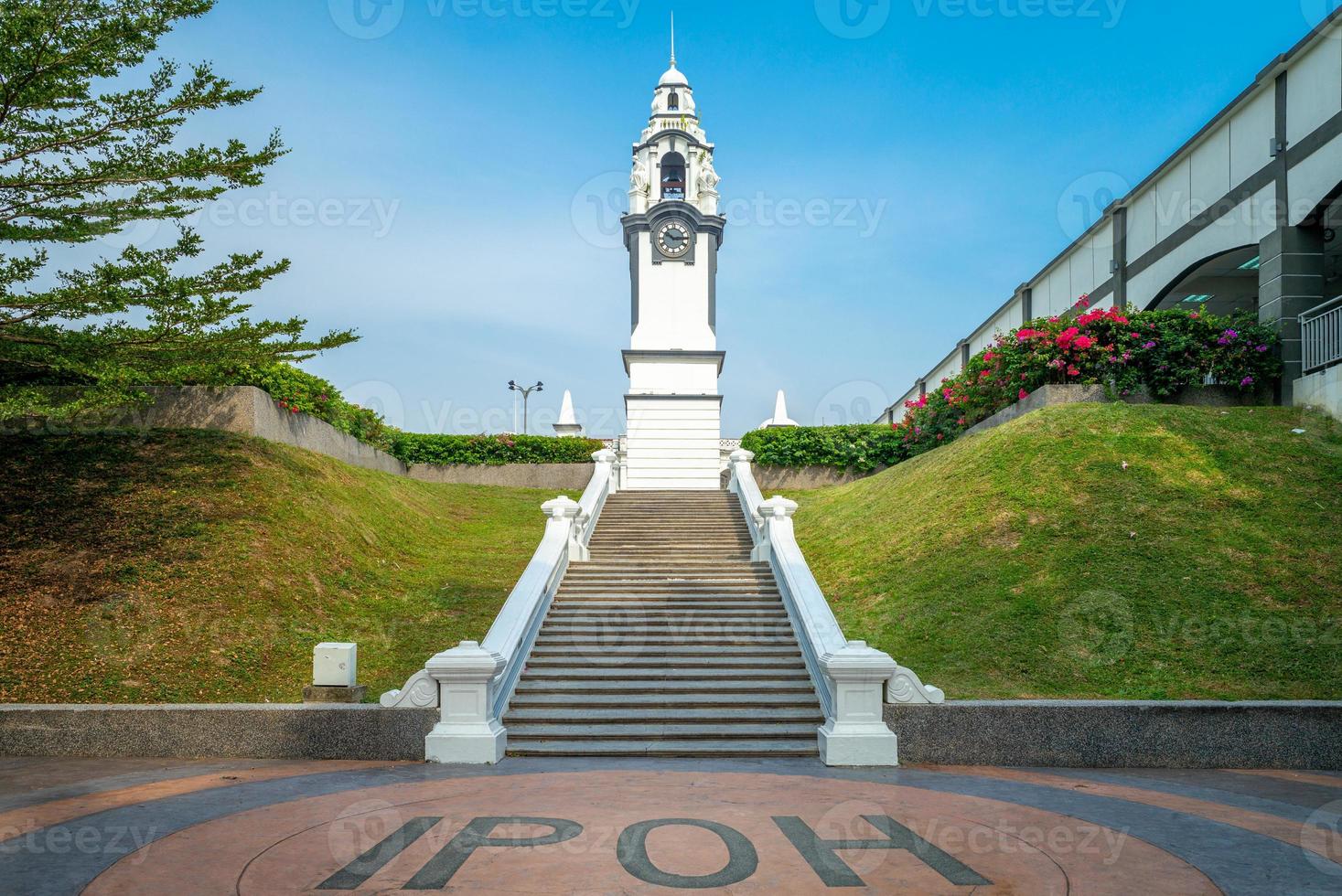 torre do relógio memorial de bétula em ipoh malásia foto