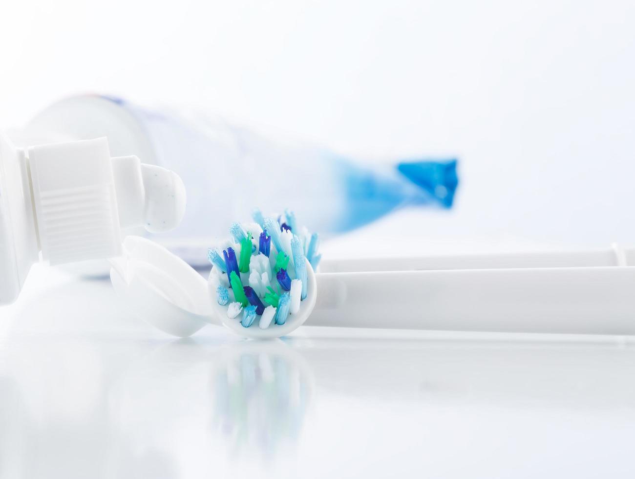 higiene oral, escova de dente, pasta de dente, atendimento odontológico profissional foto