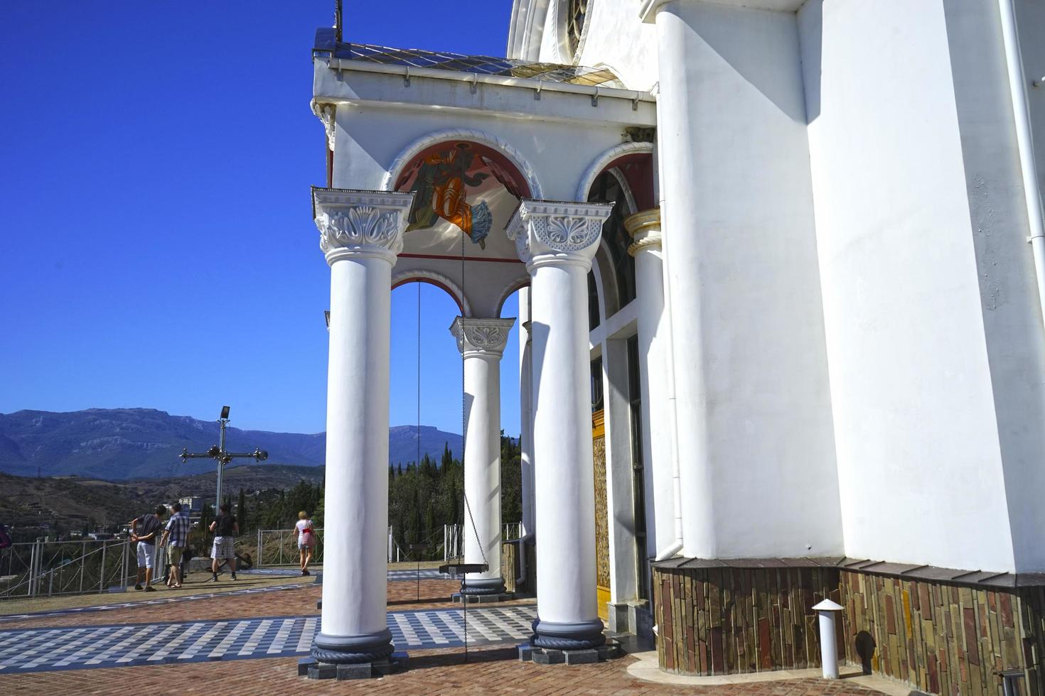 memória do farol do templo de todos os mortos na água e viagens. foto