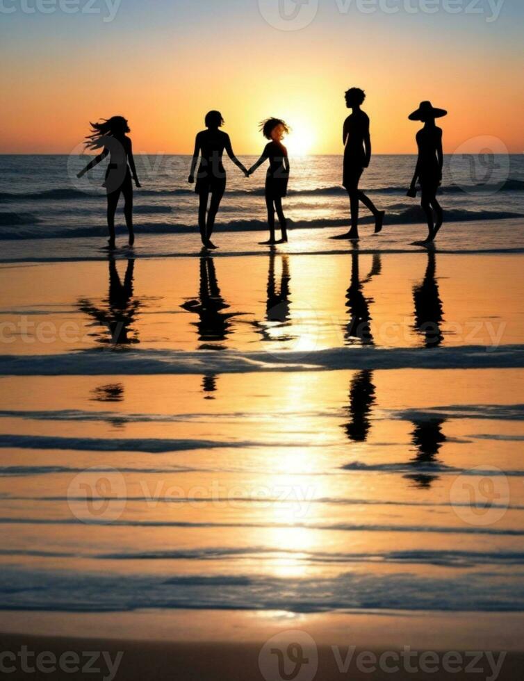 silhuetas do amigos desfrutando de praia Atividades juntos foto