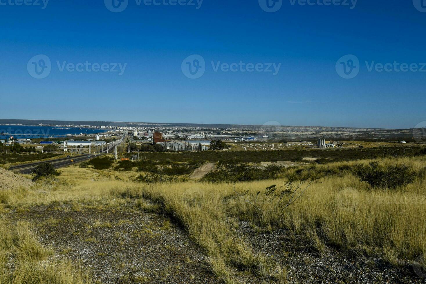 porto madryn cidade, Entrada portal para a Península valdes natural reserva, mundo herança site, Patagônia, Argentina. foto