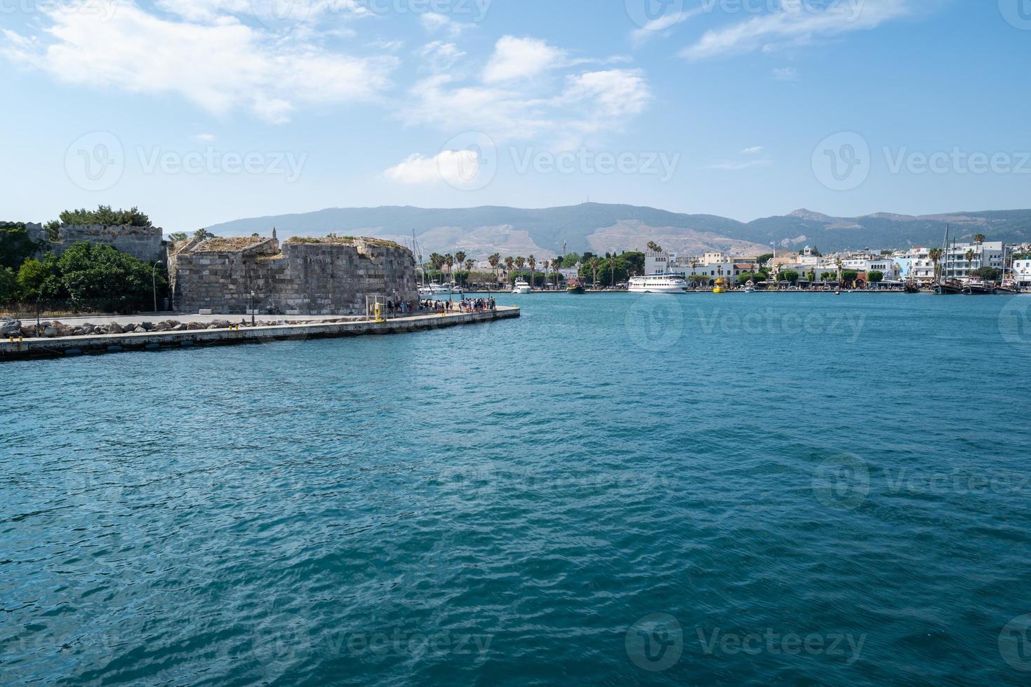 a costa de Bodrum na Turquia foto