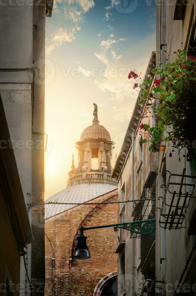 rua em veneza foto