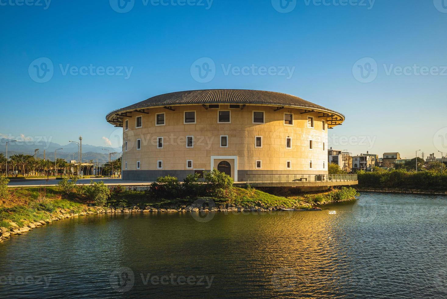 hakka tulou round house em miaoli, taiwan foto