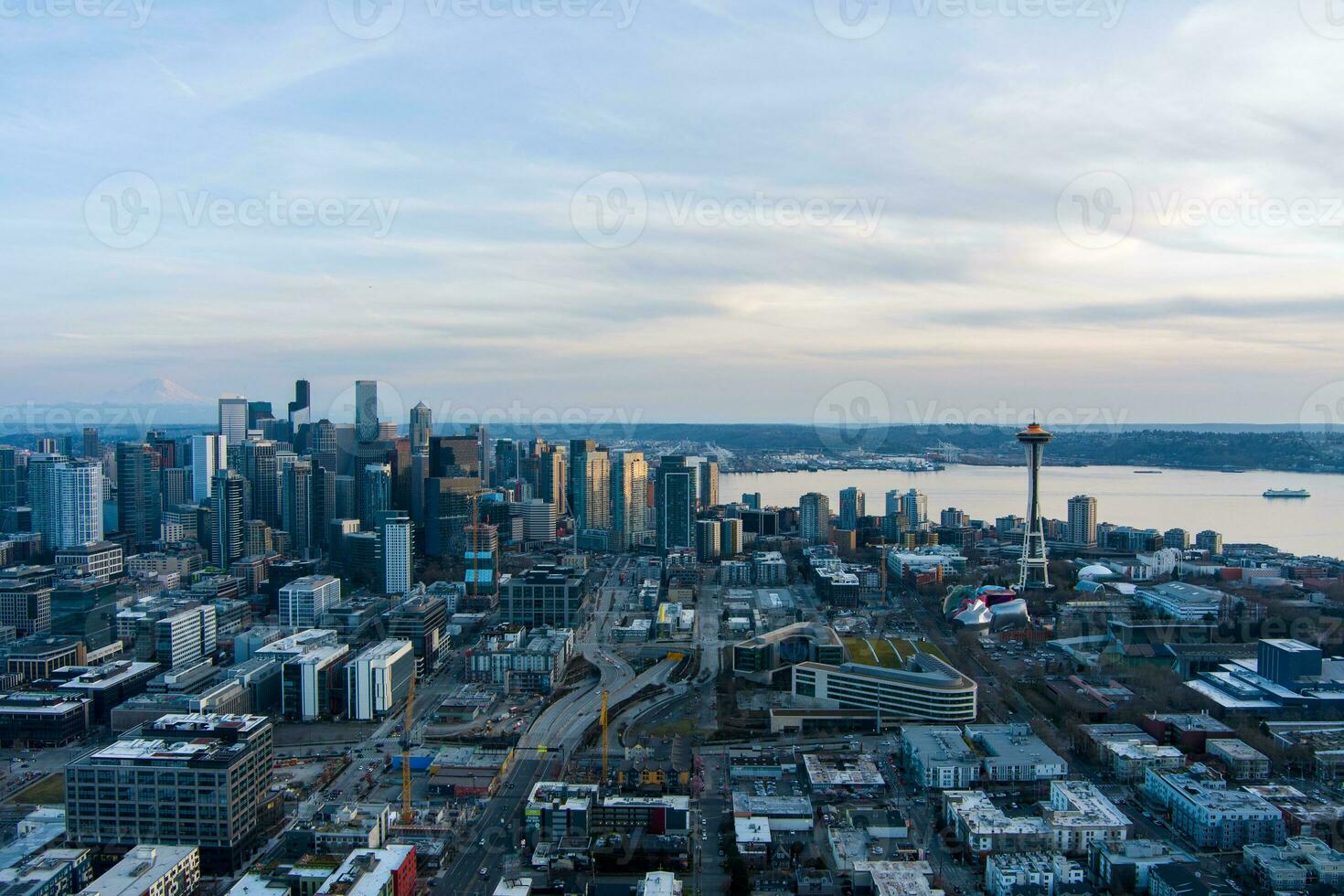 Seattle, Washington Horizonte às pôr do sol foto