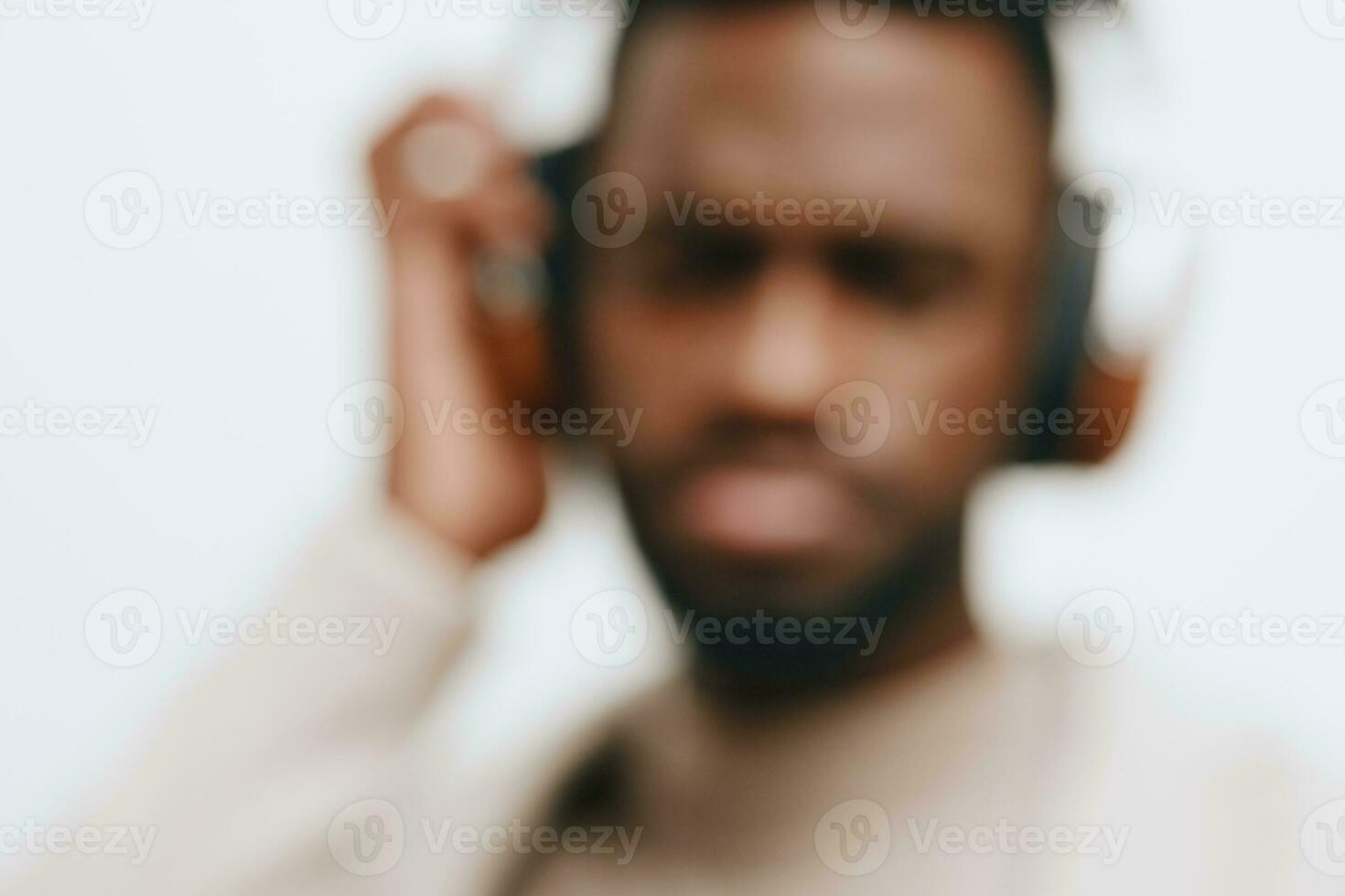 homem fundo cara dj retrato africano moda americano música Preto fones de ouvido 1 pessoa foto