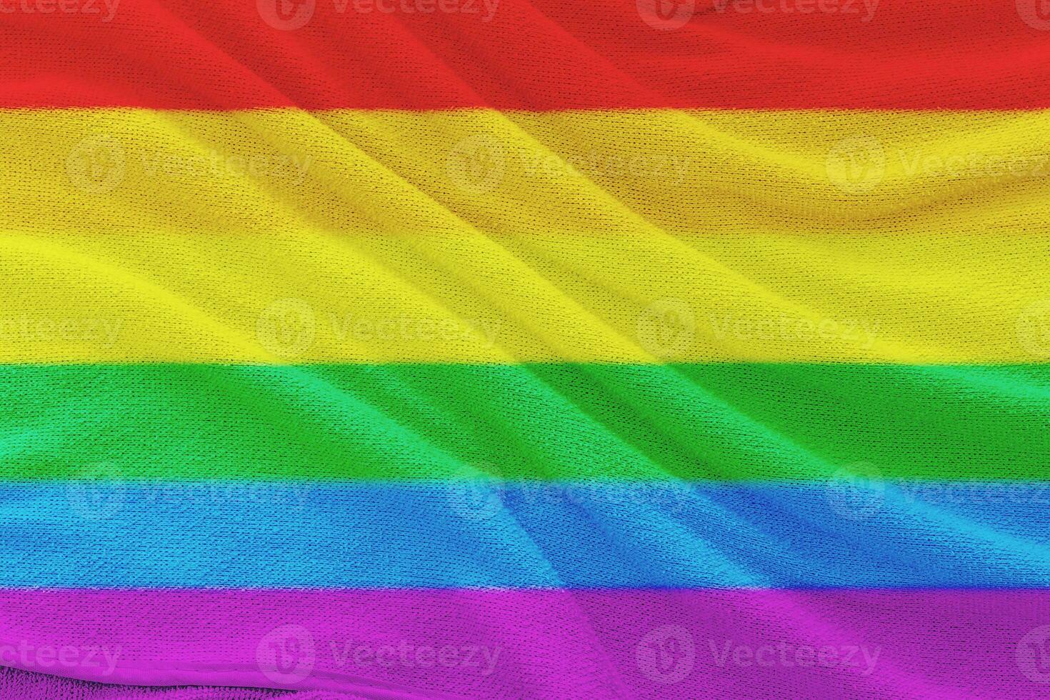 tecido ondulado bandeira do lgbt orgulho. conceito do a liberdade amar. foto