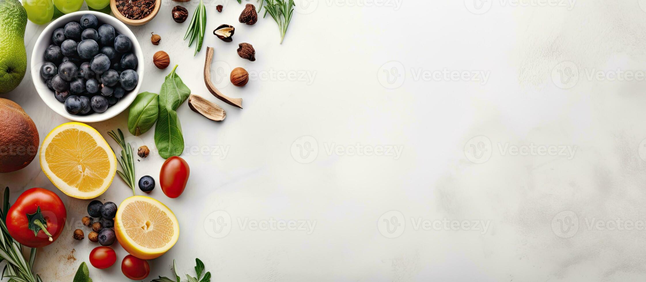 foto do colorida sortimento do frutas e legumes em uma limpar \ limpo branco fundo com cópia de espaço