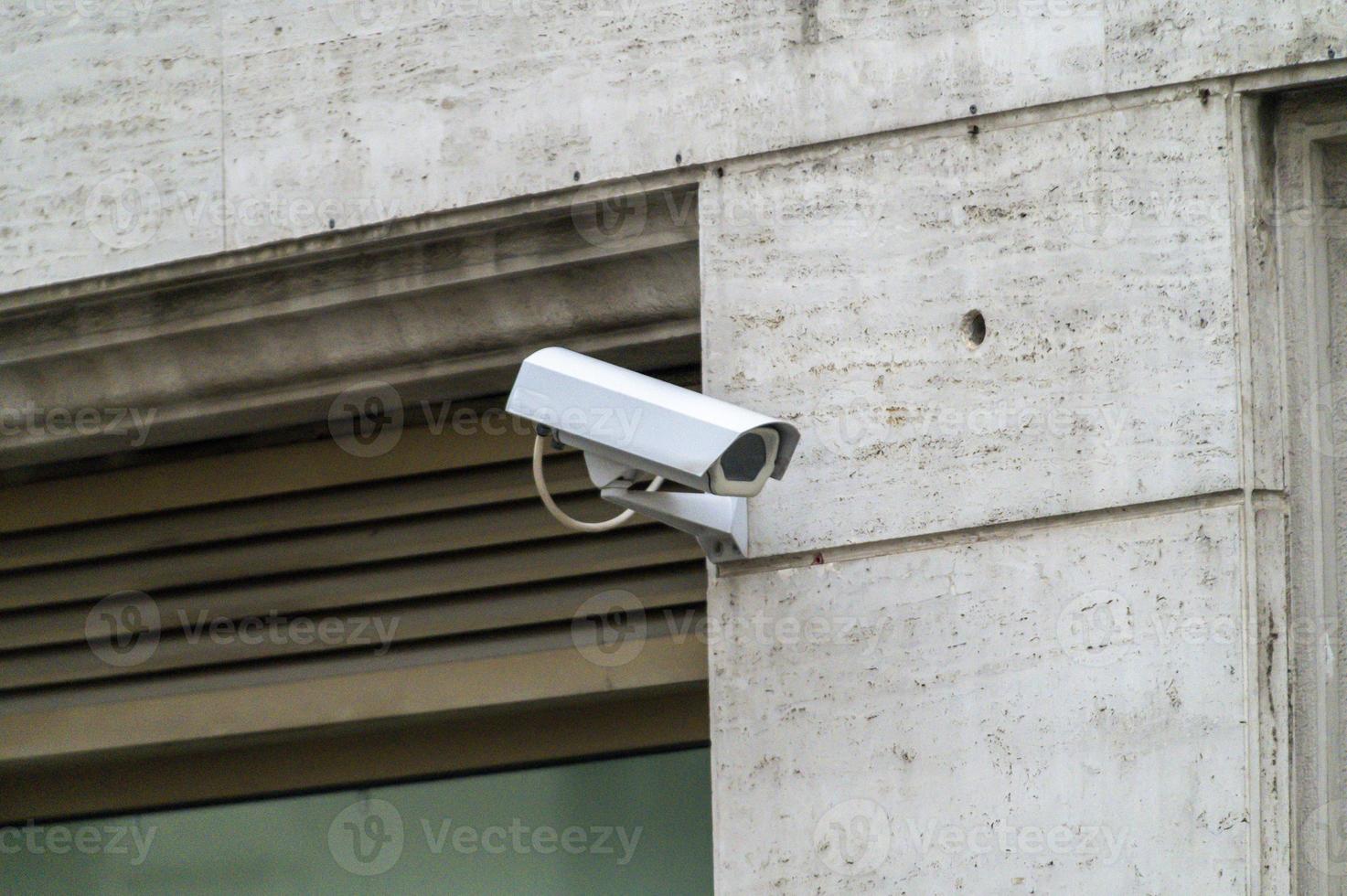 câmera de videovigilância para um banco foto