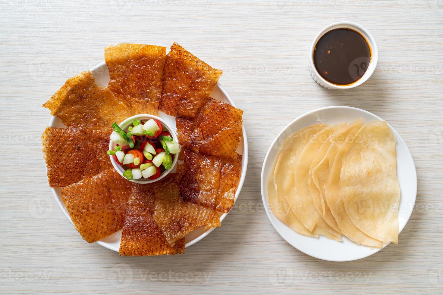 pato laqueado - comida chinesa foto