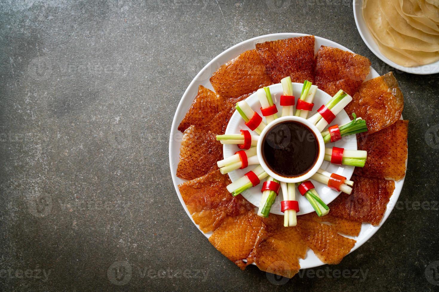 pato laqueado - comida chinesa foto